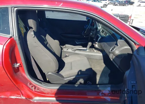 2015 Chevrolet Camaro 1Lt из США, поврежденный, VIN 2G1FD1E32F9232730